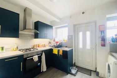 3 bed flat, Trent Bridge Buildings, West Bridgford, Nottingham, NG25FB - Image 9